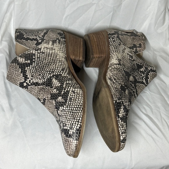 Dolce Vita Karsen Reptile Snakeskin Black Grey Cream Cut Out Heeled Booties 9 - Picture 10 of 14